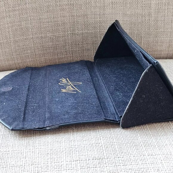 Maui Jim Glasses Frame Black Semi Hard Tri Fold Case only Read desc - Picture 5 of 11